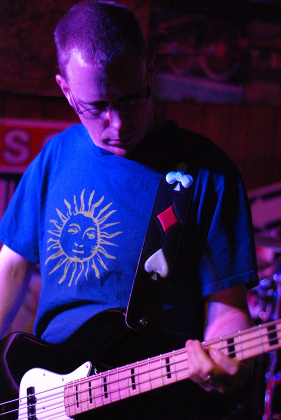 John Profile Bass 825